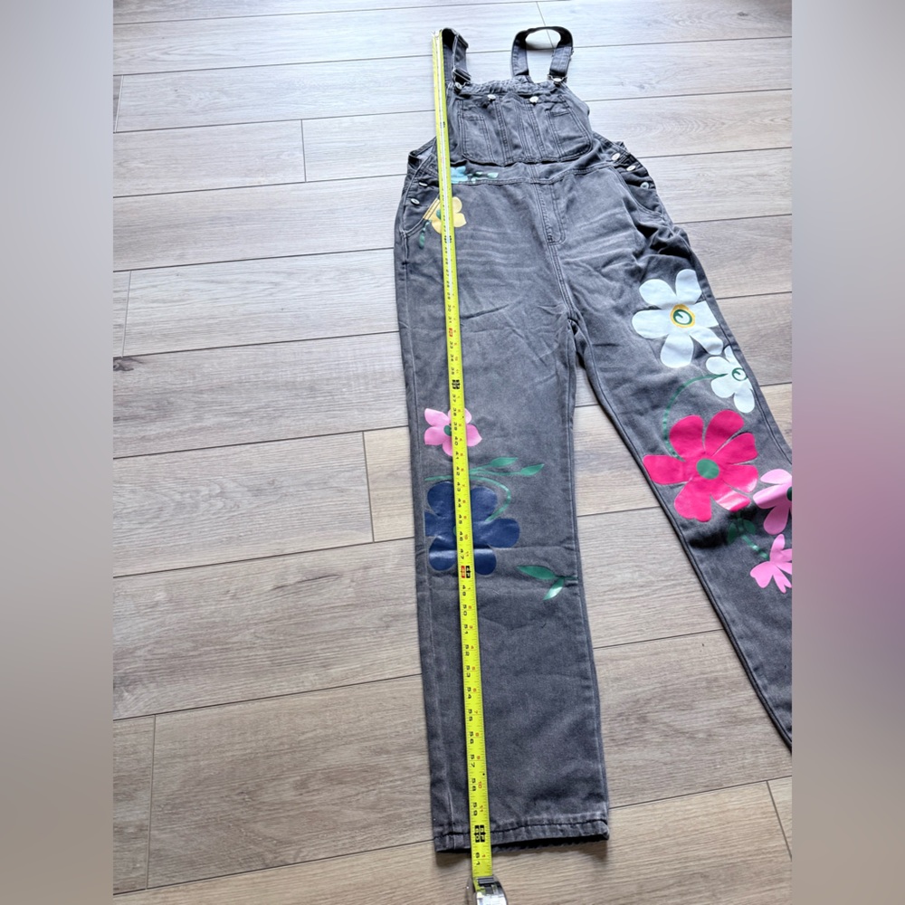 Brand New with Tags!! Floral Print Women's Denim Overalls - Picture 6 of 16